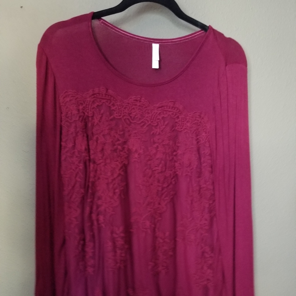 Tunics - Picture 2 of 2